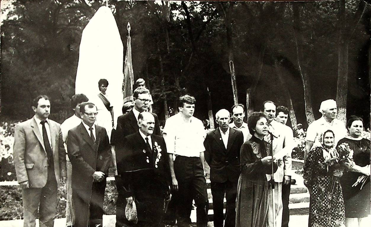 otkrytie pamyatnika ivanu derbenёvu 1987 gjpg