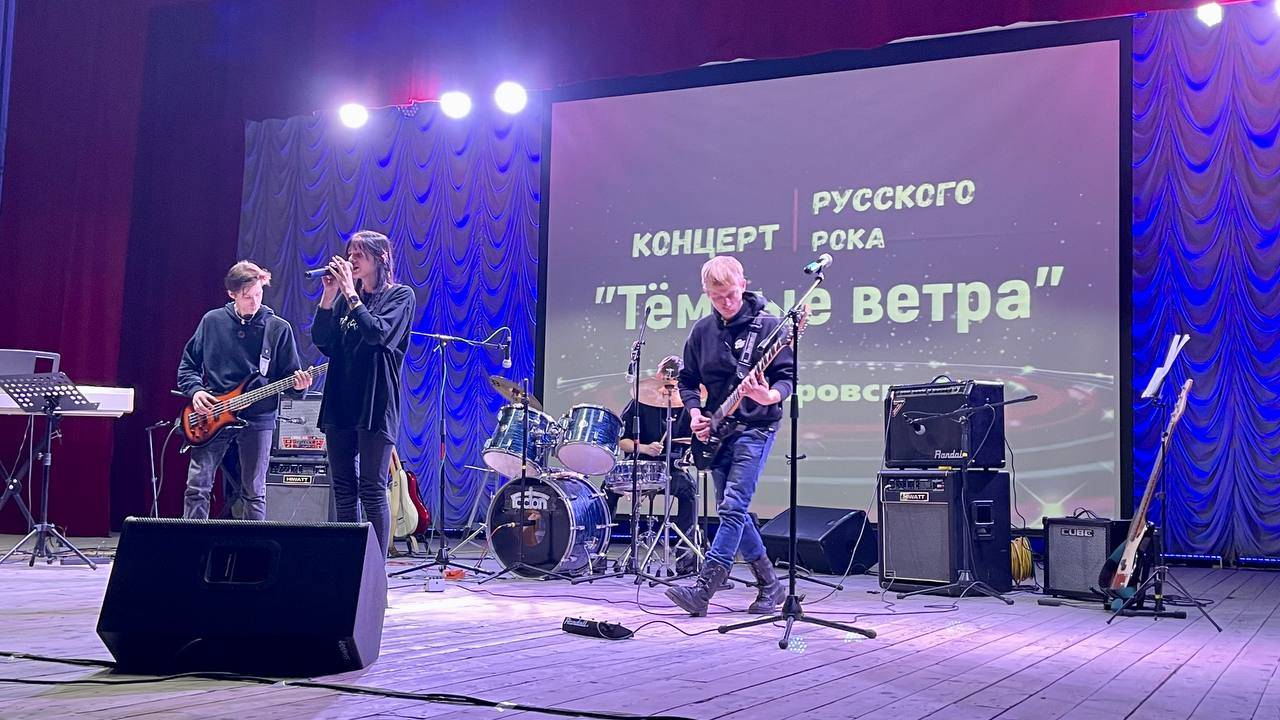photo1674902682