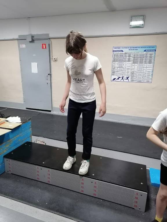 photo1679878618 4