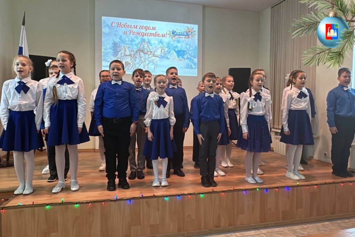 photo 5215351046795286719 y