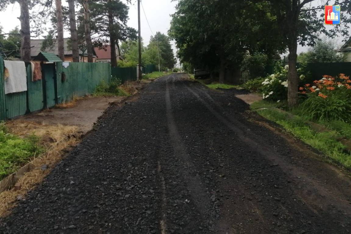 photo 5244917215113896819 y