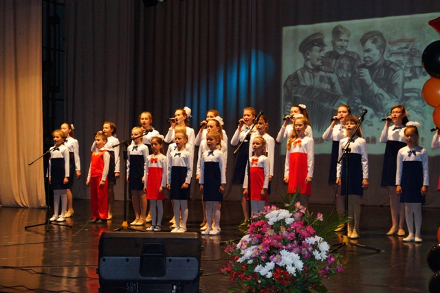 0510-12.jpg 0510-12.jpg