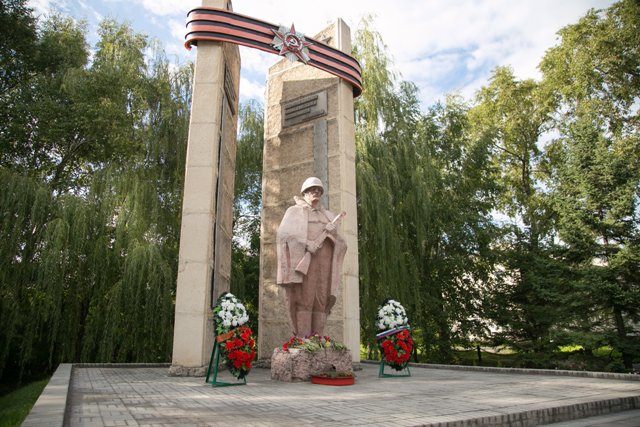 0905-1.jpg 0905-1.jpg