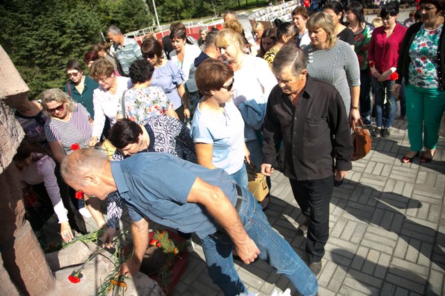0905-3.jpg 0905-3.jpg